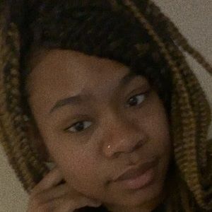 Meet your Posher, Maxx